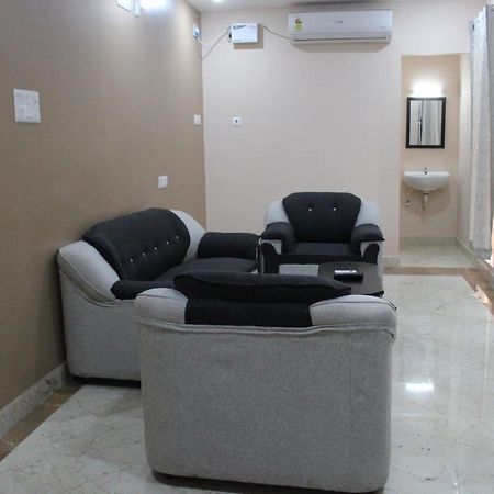 The Chennai Inn ภายนอก รูปภาพ